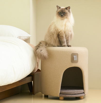 DUIT - STOOL HOUSE 
