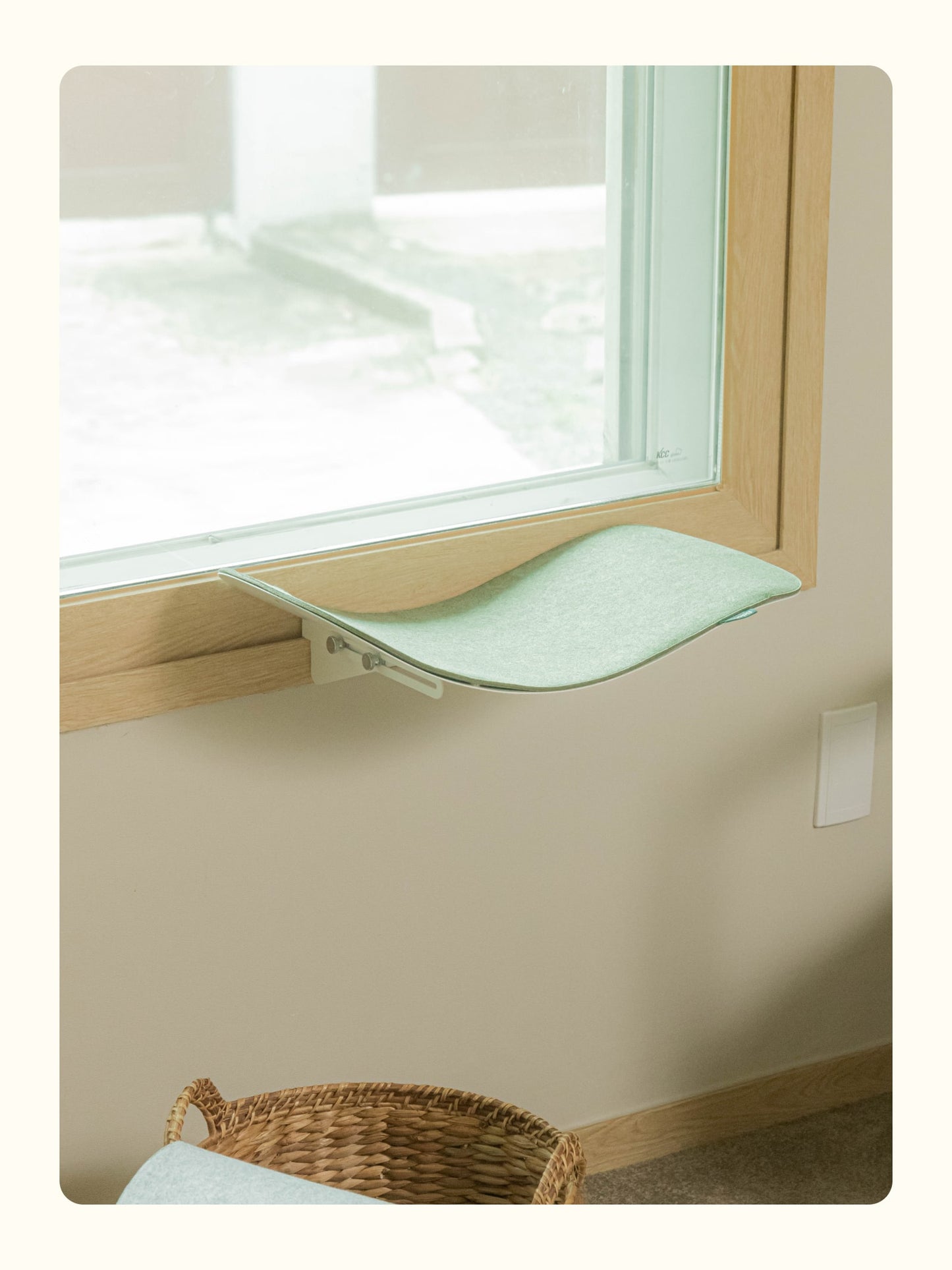 FIDOTAIL - Window Seat Felt Mat